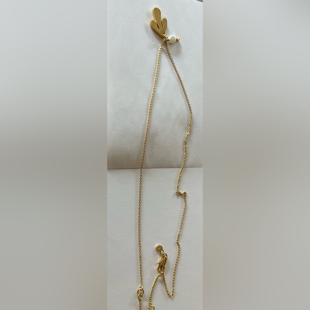 Madewell 11.5” long necklace with charms